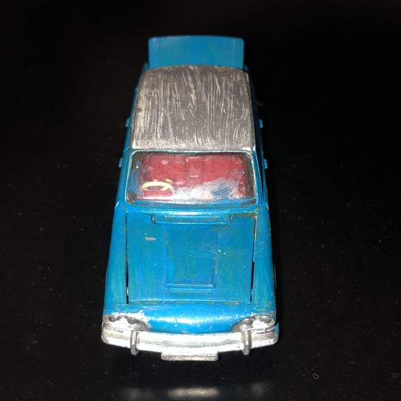 | 1963 Rare Original DINKY TOYS | Blue and White Triumph 2000 Car | - Picture 3 of 3